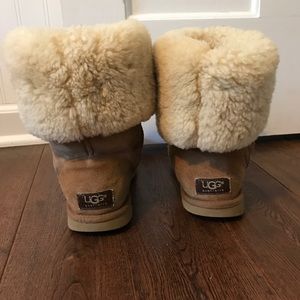 Chestnut UGG women’s classic tall boot